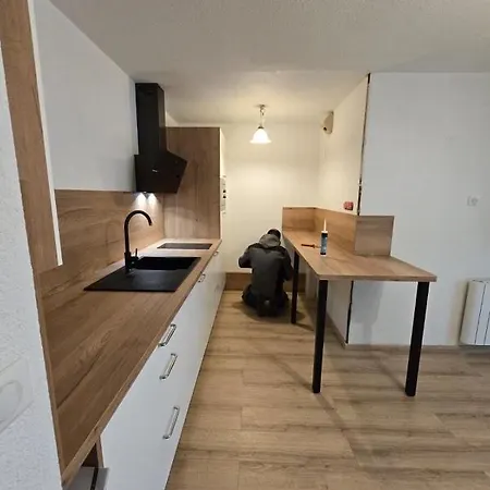 Pontaillac Beach Green Apartment *