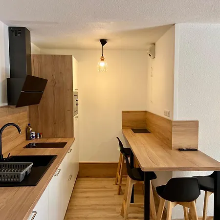 Apartment Pontaillac Beach Green